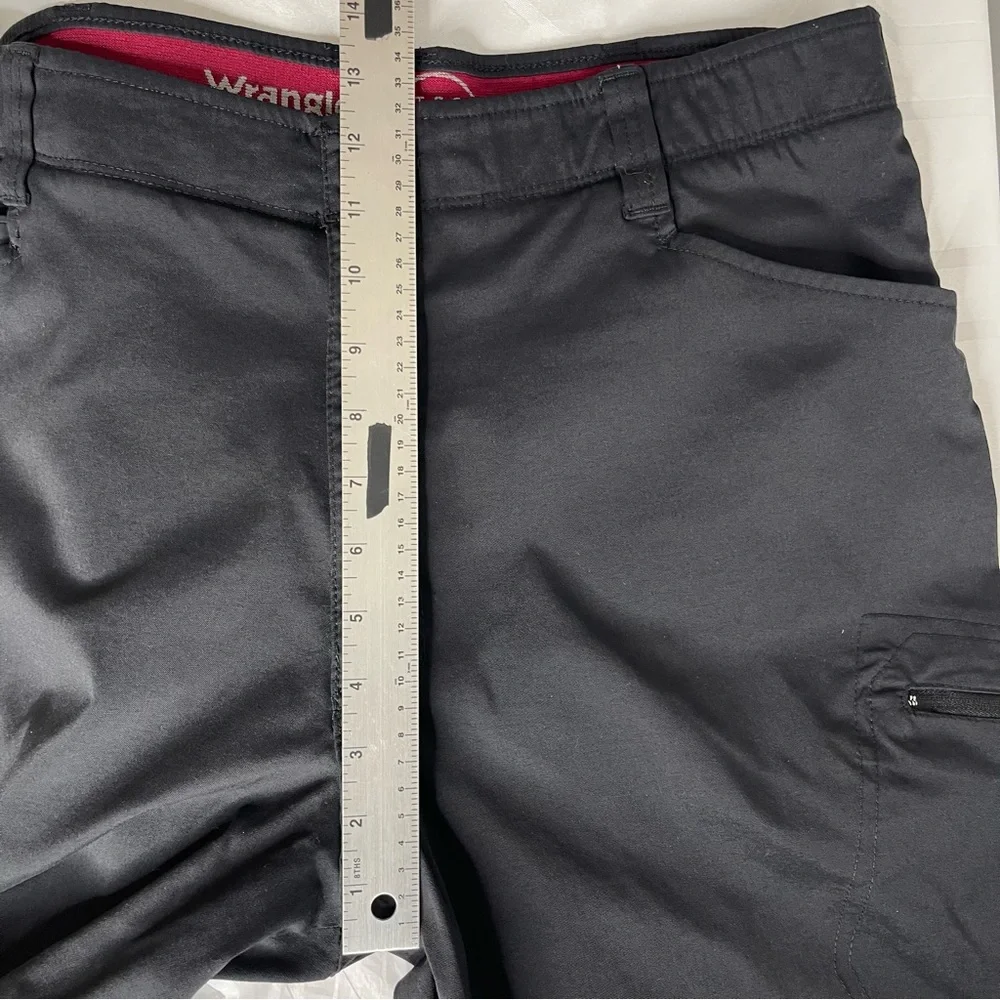 Wrangler Outdoor Series All-Terrain Black Nylon Utility Cargo Pants 36x30